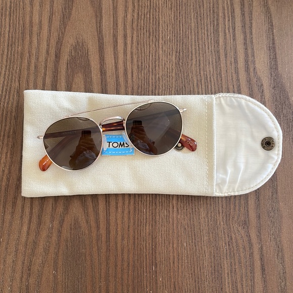 Toms Other - Toms Jarrett Matte Sherry Sunglasses